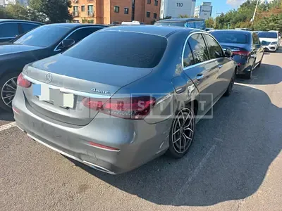 Photo 1 of 28: 2021 Mercedes-Benz E220 d 4Matic, VIN W1KZF0FB8MA973096 — Korean insurance auction