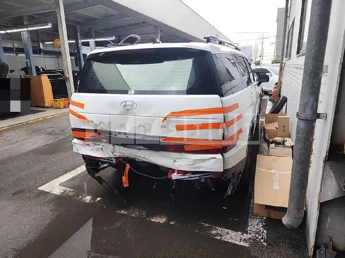 Photo 2 of 12: 2024 Hyundai Santa Fe Hybrid, VIN KMHP5811BRU018875 — Korean insurance auction