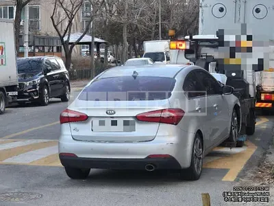 Photo 1 of 7: 2015 Kia Kz — Korean insurance auction