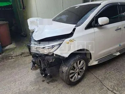 Photo 1 of 15: 2018 Kia Carnival — Korean insurance auction