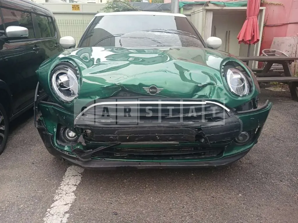 Photo 2 of 11: 2021 MINI Cooper Clubman, VIN WMWXJ3100M2P05125 — Korean insurance auction