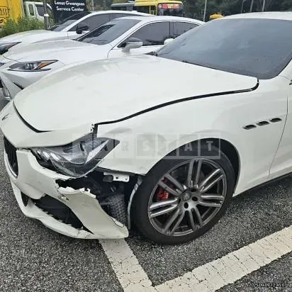 Photo 2 of 7: 2015 Maserati Quattroporte S Q4 — Korean insurance auction