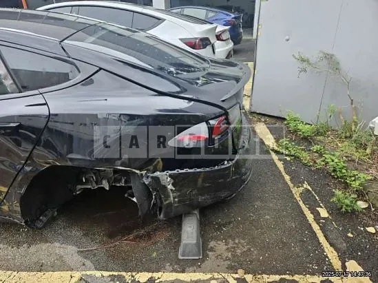 Photo 2 of 25: 2023 Tesla Model S Plaid — Korean insurance auction