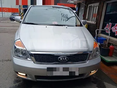 Photo 1 of 38: 2014 Kia Carnival — Korean insurance auction