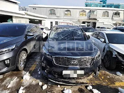 Photo 1 of 13: 2019 Kia Sorento 2.0, VIN KNAPH81ABLA612949 — Korean insurance auction