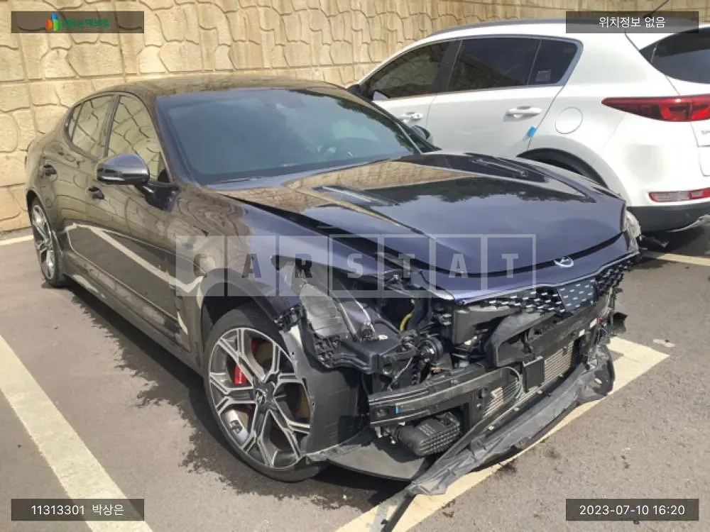 Photo 2 of 16: 2020 Kia Stinger, VIN KNAE751CDLS086209 — Korean insurance auction