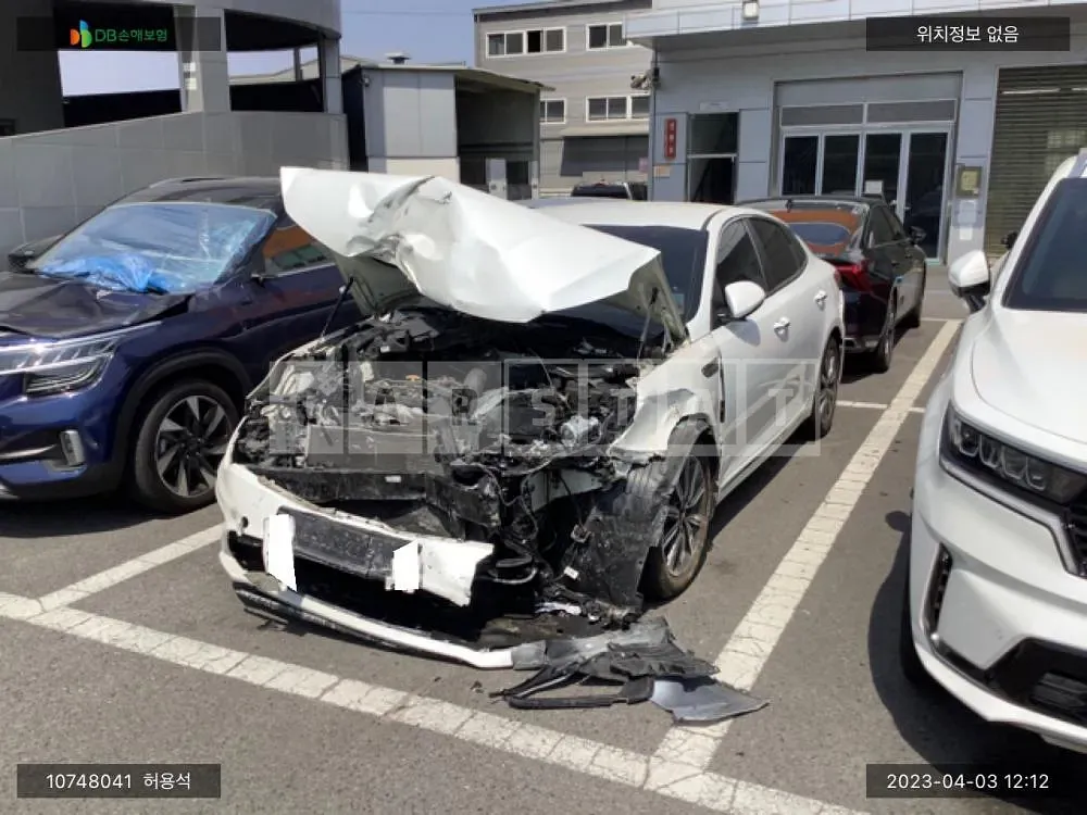 Photo 2 of 9: 2019 Kia K5, VIN KNAGT416BLA351113 — Korean insurance auction