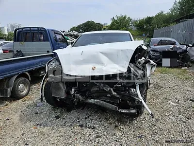 Photo 1 of 30: 2017 Porsche Cayenne Diesel — Korean insurance auction