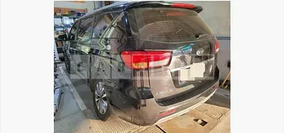 Photo 1 of 17: 2014 Kia Carnival — Korean insurance auction