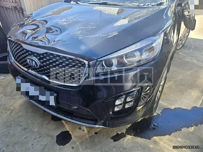 Photo 1 of 52: 2016 Kia Sorento 2.0 — Korean insurance auction