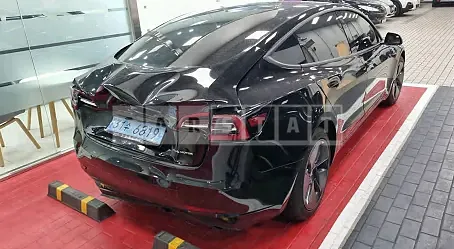 Photo 2 of 10: 2021 Tesla Model 3 Long Range, VIN 5YJ3E1EB6MF946061 — Korean insurance auction