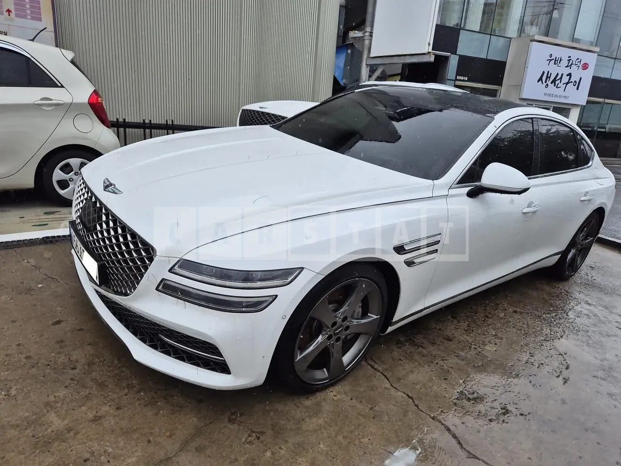 Photo 2 of 12: 2021 Genesis G80, VIN KMTGB41CBNU120356 — Korean insurance auction