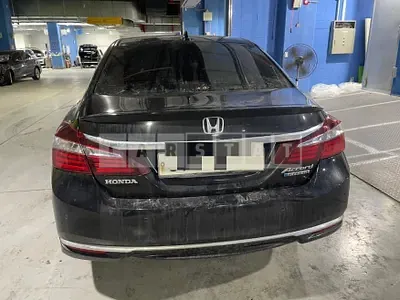 Photo 1 of 26: 2017 Honda Accord Hybrid, VIN JHMCR6650HC201739 — Korean insurance auction