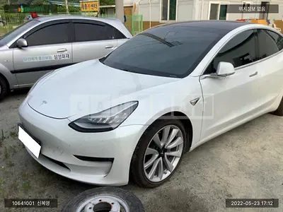 Photo 1 of 13: 2020 Tesla Model 3 Long Range, VIN 5YJ3E1EB3LF725726 — Korean insurance auction
