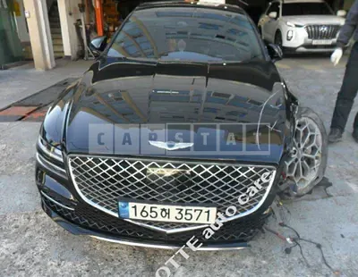 Photo 1 of 33: 2022 Genesis Hyundai G80, VIN KMTGB41CBNU116826 — Korean insurance auction