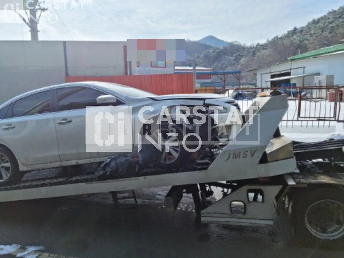 Photo 2 of 5: 2014 Nissan Altima 2.5 — Korean insurance auction