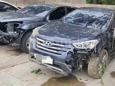Photo 1 of 42: 2014 Hyundai Santa Fe DM 2.0 (5 -Seater) — Korean insurance auction