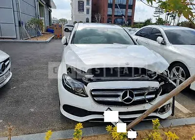 Photo 1 of 27: 2017 Mercedes-Benz E220d, VIN WDDZF0EBXHA179904 — Korean insurance auction