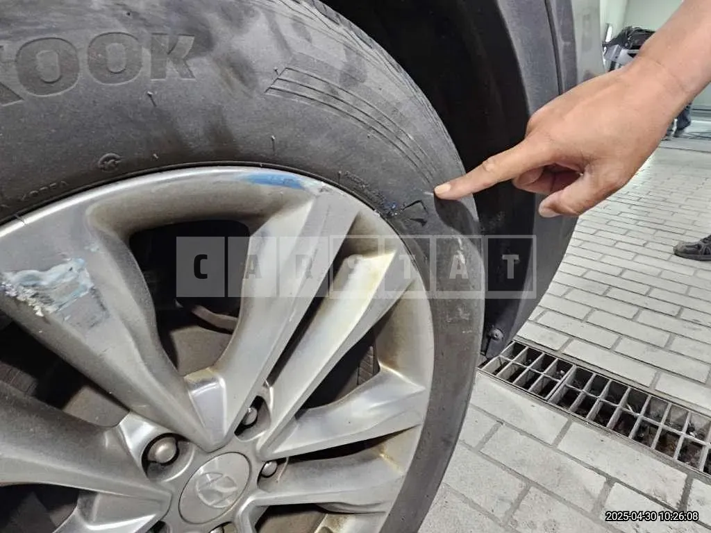 Photo 2 of 2: 2016 Hyundai (parts) Santa Fe DM Wheels — Korean insurance auction