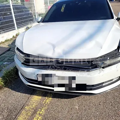 Photo 1 of 16: 2018 Volkswagen Passat GT 2.0 TDI — Korean insurance auction