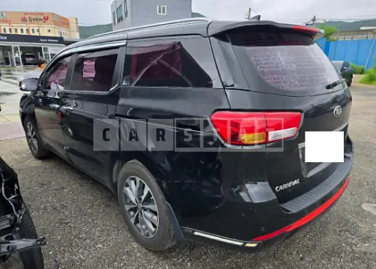 Photo 2 of 8: 2016 Kia Carnival, VIN KNHMF37ABGS153537 — Korean insurance auction