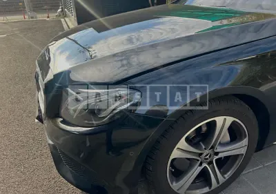 Photo 1 of 4: 2019 Mercedes-Benz E300, VIN WDDZF4JB2KA533189 — Korean insurance auction