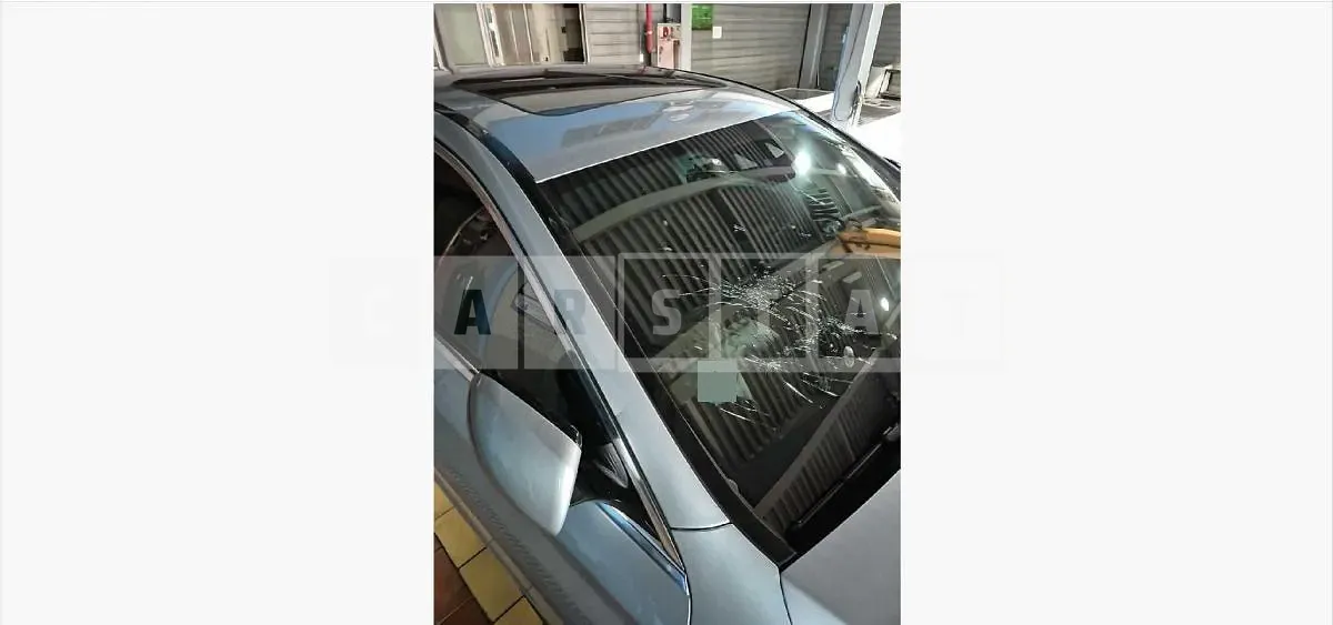 Photo 2 of 50: 2022 Mercedes-Benz E220 d 4Matic — Korean insurance auction