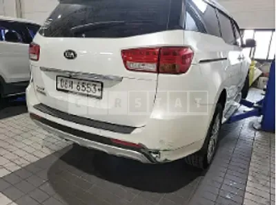 Photo 1 of 8: 2017 Kia Carnival, VIN KNAME81ABHS325129 — Korean insurance auction