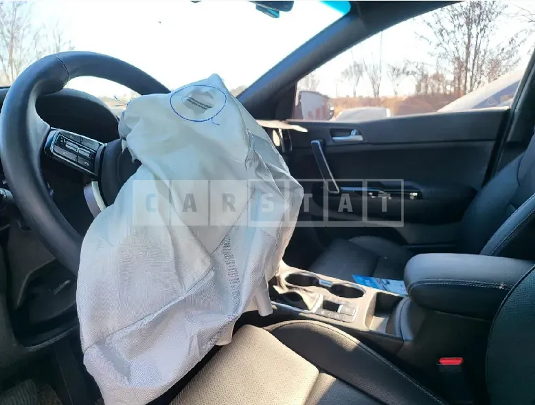 Photo 2 of 6: 2019 Kia Sportage, VIN KNAPP81ABKK633694 — Korean insurance auction