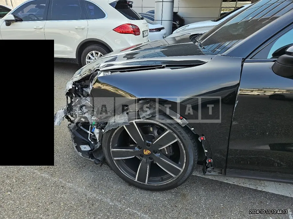 Photo 2 of 50: 2023 Porsche Cayenne — Korean insurance auction