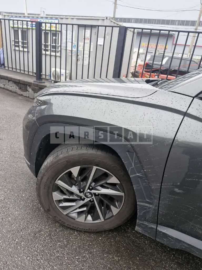 Photo 2 of 21: 2021 Hyundai Tucson — Korean insurance auction