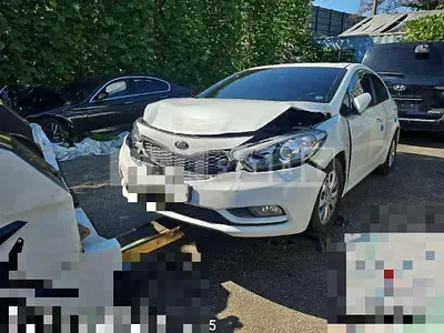 Photo 1 of 6: 2015 Kia Kz 1.SH — Korean insurance auction