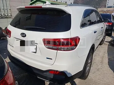 Photo 1 of 5: 2015 Kia Sorento — Korean insurance auction