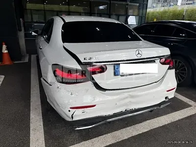 Photo 1 of 50: 2023 Mercedes-Benz E250 — Korean insurance auction