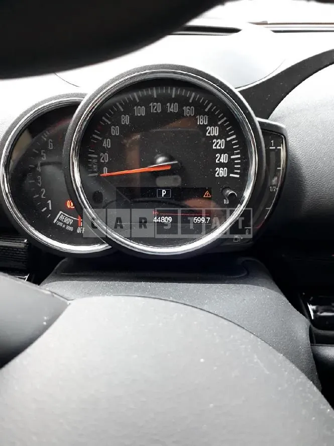 Photo 2 of 13: 2018 MINI Cooper Clubman, VIN WMWLN5100J2H74491 — Korean insurance auction