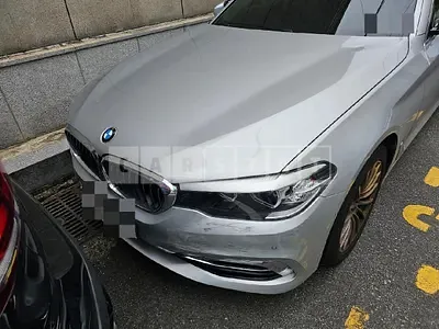 Photo 1 of 5: 2020 BMW (parts) 520i Luxury Light — Korean insurance auction