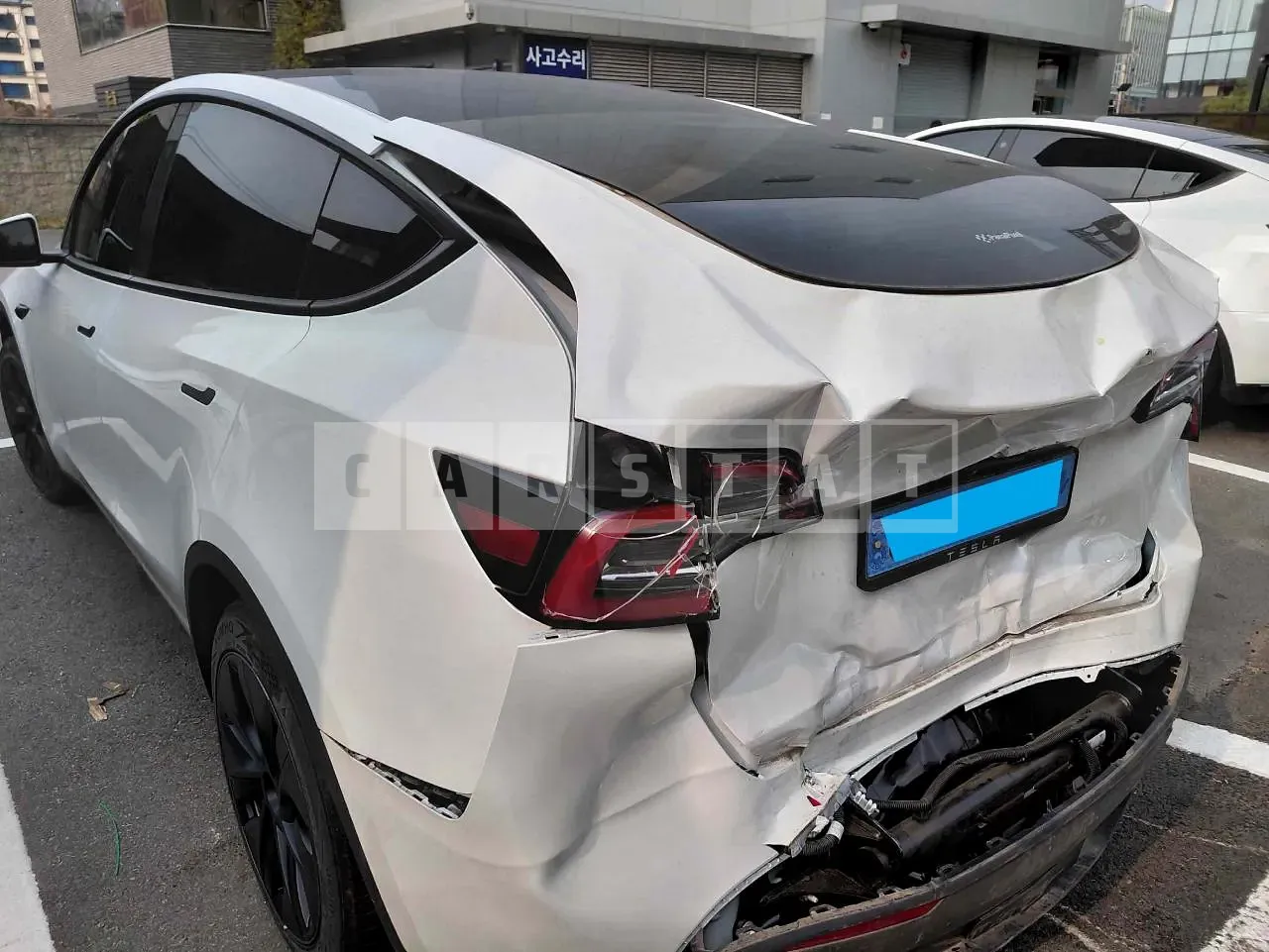 Photo 2 of 14: 2024 Tesla Model Y RWD, VIN LRWYGCFS1RC799482 — Korean insurance auction