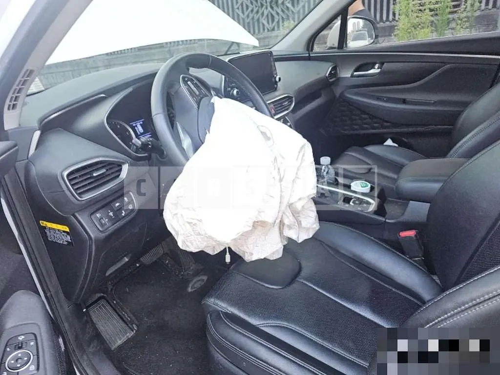 Photo 2 of 15: 2019 Hyundai Santa Fe TM — Korean insurance auction