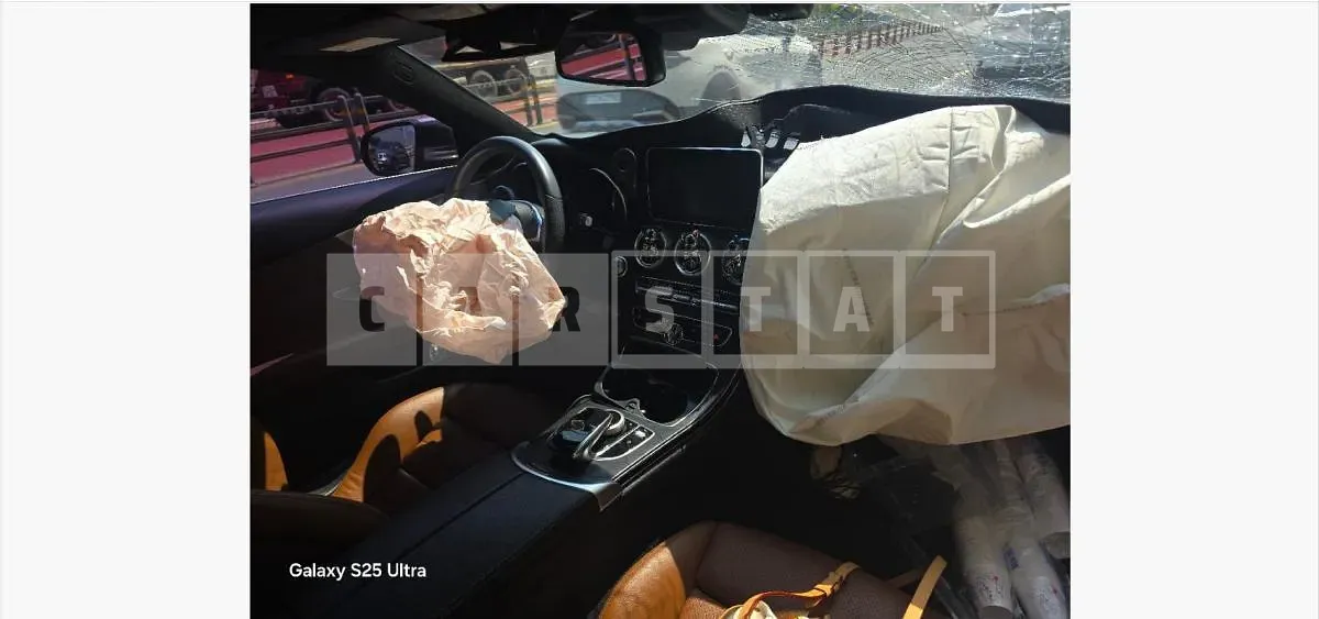 Photo 2 of 31: 2018 Mercedes-Benz C 200 Coupe — Korean insurance auction