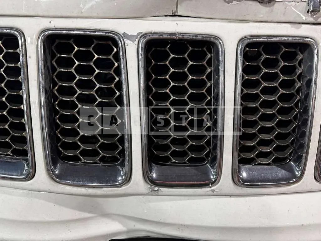 Photo 2 of 36: 2016 Jeep Straw Grand Cherokee, VIN 1C4RJFJM3GC458519 — Korean insurance auction