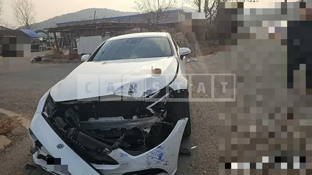 Photo 2 of 6: 2019 Mercedes-Benz CLS450 4Matic — Korean insurance auction