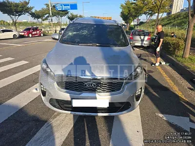 Photo 1 of 9: 2020 Kia Sorento — Korean insurance auction