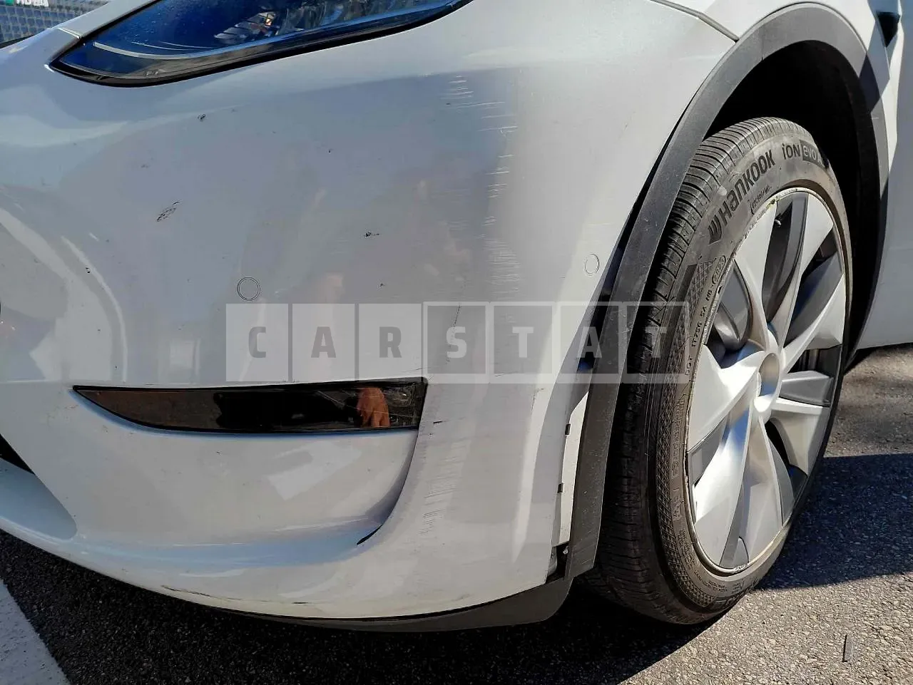 Photo 2 of 37: 2021 Tesla Model Y Standard Range, VIN 5YJYGDED2MF172393 — Korean insurance auction
