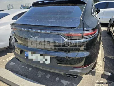 Photo 1 of 28: 2021 Porsche Cayenne Coupe — Korean insurance auction