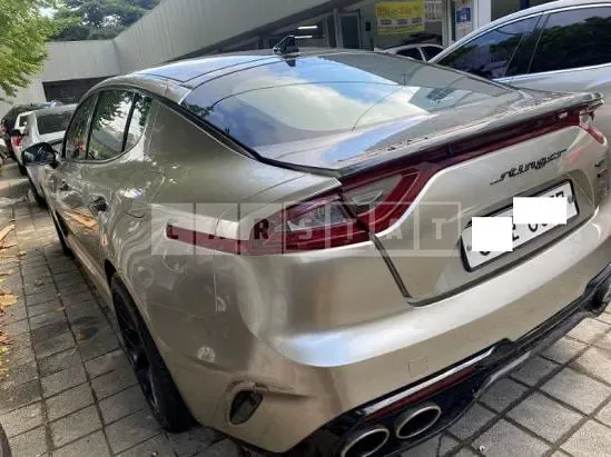 Photo 2 of 11: 2018 Kia Stinger — Korean insurance auction