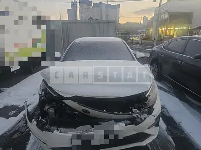 Photo 1 of 11: 2018 Kia K5 2.0 — Korean insurance auction