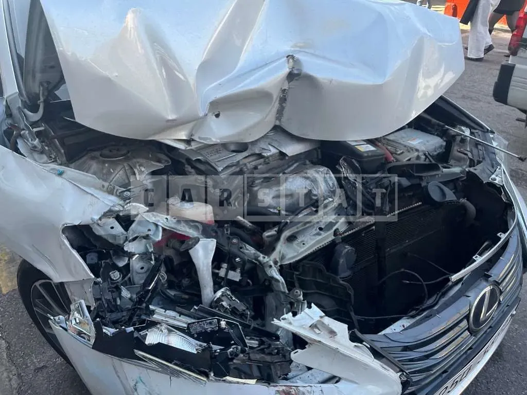 Photo 2 of 18: 2017 Lexus ES300h — Korean insurance auction