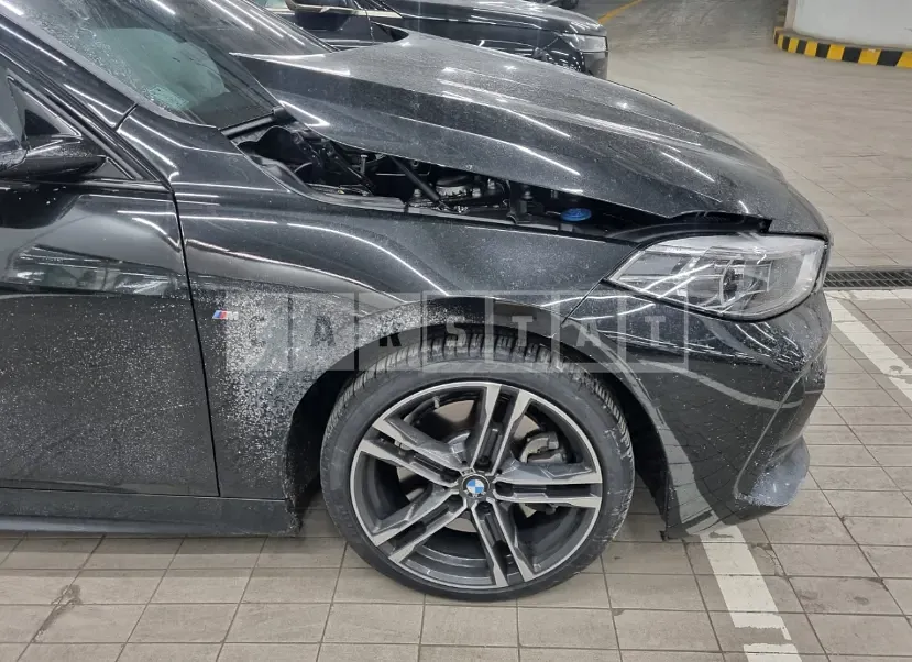Photo 2 of 26: 2022 BMW 120i, VIN WBA7L7106N7L08184 — Korean insurance auction