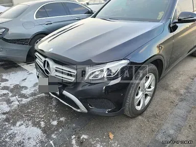 Photo 1 of 32: 2016 Mercedes-Benz GLC220d 4Matic, VIN WDC0G0FB9GF090254 — Korean insurance auction