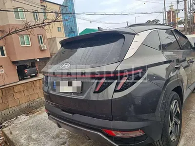 Photo 1 of 10: 2023 Hyundai Tucson Hybrid — Korean insurance auction
